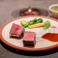 焼肉 思食 - 近江牛澤井牧場のシャトーブリアン