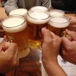 丸金 - 生で乾杯