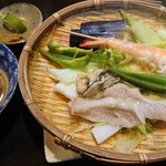 Shouchuya toriyoshi - 野菜が食べたいと言ったら作ってくれた蒸し野菜