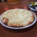 バンチャガル - チーズナン