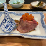 中津をにく - 炙りタンいくらおろし