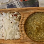 さぼてん食堂 - 炙りチーズ温玉クリームカレー