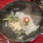 銀座 しのはら - 淡路の鱧と秋田のジュンサイのお椀