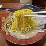 北海道らーめん めんぽぽ - 麺リフトしてみました