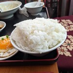 逸品居 - 兄ぃの２杯目、てんこ盛り…