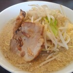 Ramen Yommarugo - 山ラー（ハーフ￥700-）