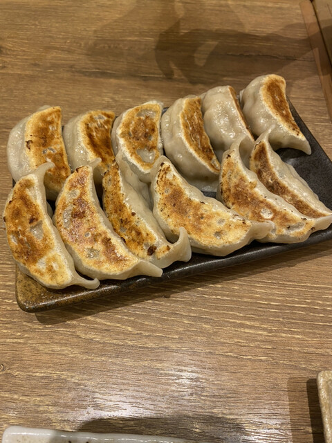 肉汁餃子のダンダダン 青山一丁目店 青山一丁目 餃子 食べログ 肉汁餃子のダンダダン 青山一丁目店 青山一丁目 餃子 食べログ