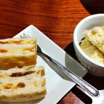 灼味噌らーめん 八堂八 - 今日のデザート 100円、隣のシャーベットはお店の方の優しさになります(^-^)