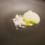 modest - ヨーグルトのブラマンジェ。