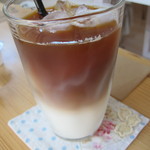 カフェ ポッシュ - ミルクコーヒーもウマイっす