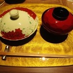 鬼怒川金谷ホテル - *食事*　　　　　　　　　　湯津上産こしひかりの栗御飯と赤出汁味噌汁　　　　　　　　　　