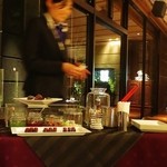 鬼怒川金谷ホテル - 食後、ラウンジでワゴンサービスが。。。