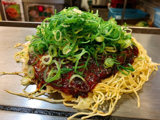 焼くんじゃ やくんじゃ 広島 お好み焼き 食べログ