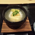 津の守坂 小柴 - 蒸し物は 鮎魚女。上品な白身に葛餡が良く合う。