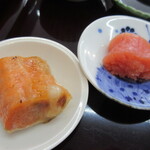 Otomo - 選べるご飯のお供は、夫はタラコ、私は鮭ハラスにしました。