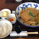 打ちたてうどん だし屋 - 