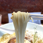 中華蕎麦 とみ田 - 贅沢国産小麦の自家製麺