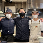 中華蕎麦 とみ田 - 左から「一燈」坂本店主、「とみ田」富田店主、「ほん田」本田店主