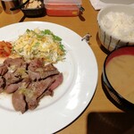 鉄板焼と醸造酒 Take-RHY - 上タン定食