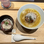 中華蕎麦 とみ田 - 15周年第一弾 一燈×ほん田コラボ「15年目のフェニックス＆常陸鴨とサマートリュフご飯」2500円