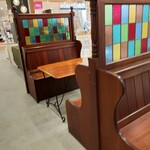 キャンプ飯ダイニング グラマラステーブル - お尻が痛くなるボックス席