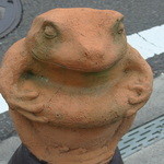 露伴亭 - 歩道の置物