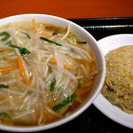 ドラゴン食堂 - もやしあんかけ麺定食850円