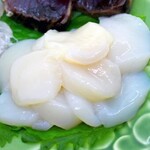 Scallop sashimi