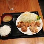 Karaage Shokudou Goichi - はーふ＆はーふ定食(塩唐揚げ、スタミナ唐揚げ)