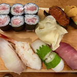 Sushi Masa - 鮪赤身、イカ、牡丹海老、平目、雲丹、イクラ、鉄火巻き