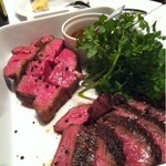 アンティカ オステリア カルネヤ - 【2011.08】イチボとランプのロースト