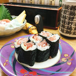 立喰い寿司　七幸 - 鉄火巻き 330円
            ほとんどネギトロの域
