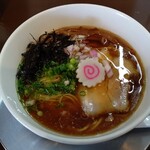 おくにらーめん - 料理写真:焼きあご中華そば　920円
