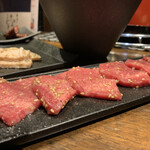 炭火焼ホルモン ぐう - 