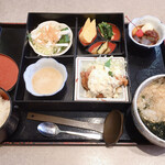 かんながら - 料理写真:平日12時-16時まで
●昼の和み懐石 990円
チョイス品:自家製タルタルソース 水たき南蛮