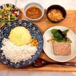 四次元食堂 南インドオステリア - 