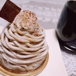 PATISSERIE PONT DE LALMA - モンブラン