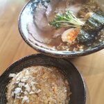 麺処 がほうじん - 醤油＋チャーシュー＋ランチ炒飯