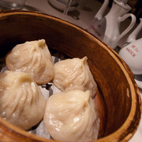 中国料理 美麗華 - 小龍包！
                    