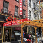 Sarge’s Delicatessen & Diner - 店舗外観。