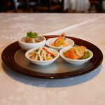 四川豆花飯荘 - 