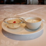 四川豆花飯荘 - 