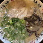 博多本格豚骨ラーメン 竹林 - 