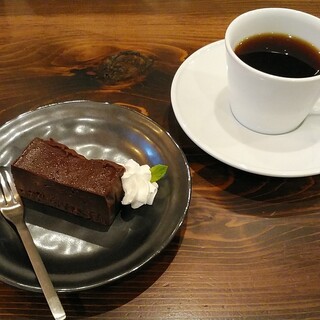 カフェ カーム_0