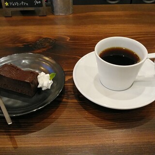 カフェ カーム_1