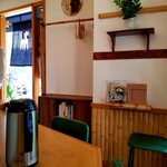 定食 美松 - 店内光景。