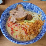 トナリ - 