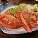 かすがい三宿 - アボカドとトマトの山葵醤油