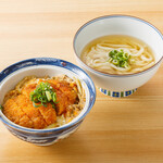 やりうどん - レギュラカツハーフうどんセット