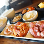 大衆炭火焼肉ジンギスカン ホルモン酒場 風土. - 